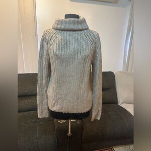 NWT Ann Taylor Tan  Turtleneck Sweater Beautiful 😍 Soft ,Stretchy ,cozy Size M